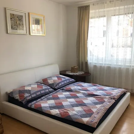 Apartman Pro 5 Lidi Hned U Centra Appartement Mikulov